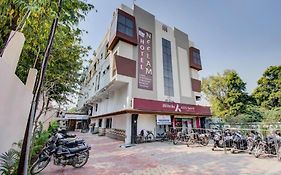 Hotel Neelam